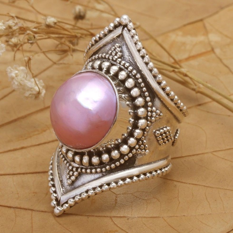 Pearl cocktail ring 'Glowing Rose'