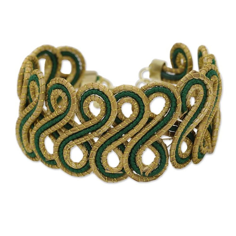 18k Gold-Accented Golden Grass Wristband Bracelet in Green 'Green Braids'