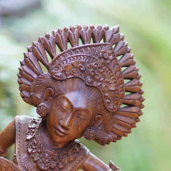 Alternate image for Indonesian Cultural Sculpture Janger Dancer