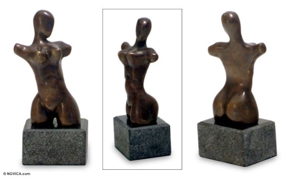 Bronze sculpture 'Charming Woman'