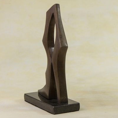 Alternate image for Bronze sculpture Encounter