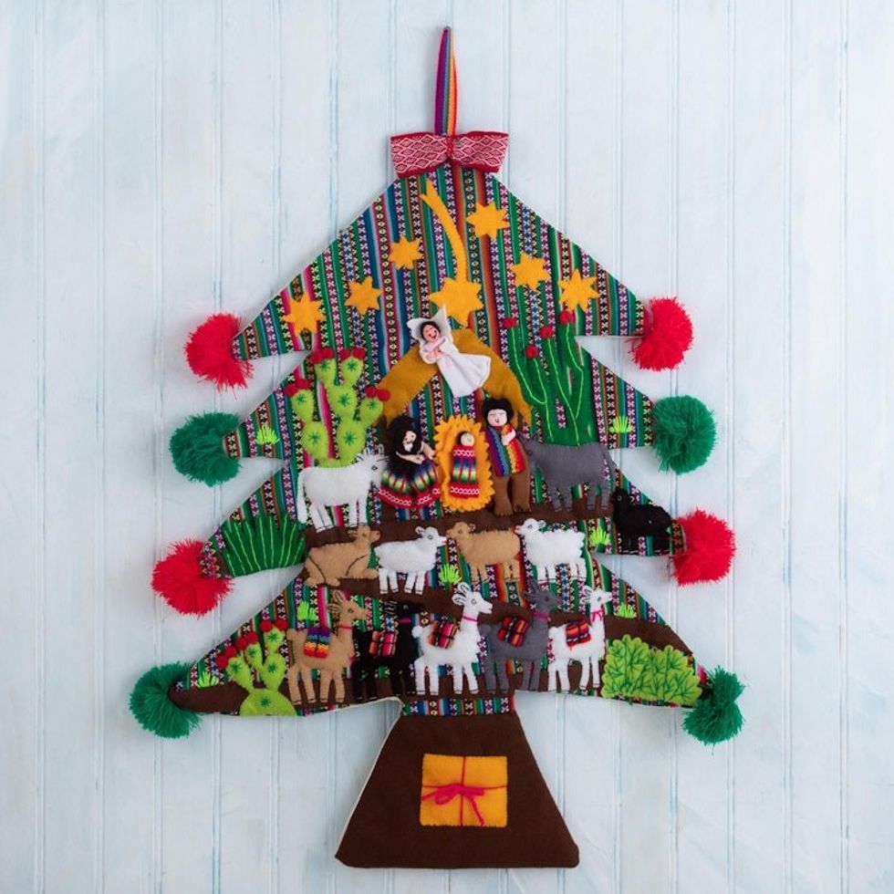 Andean Christmas Tree Wall Hanging 'Nativity Tree'