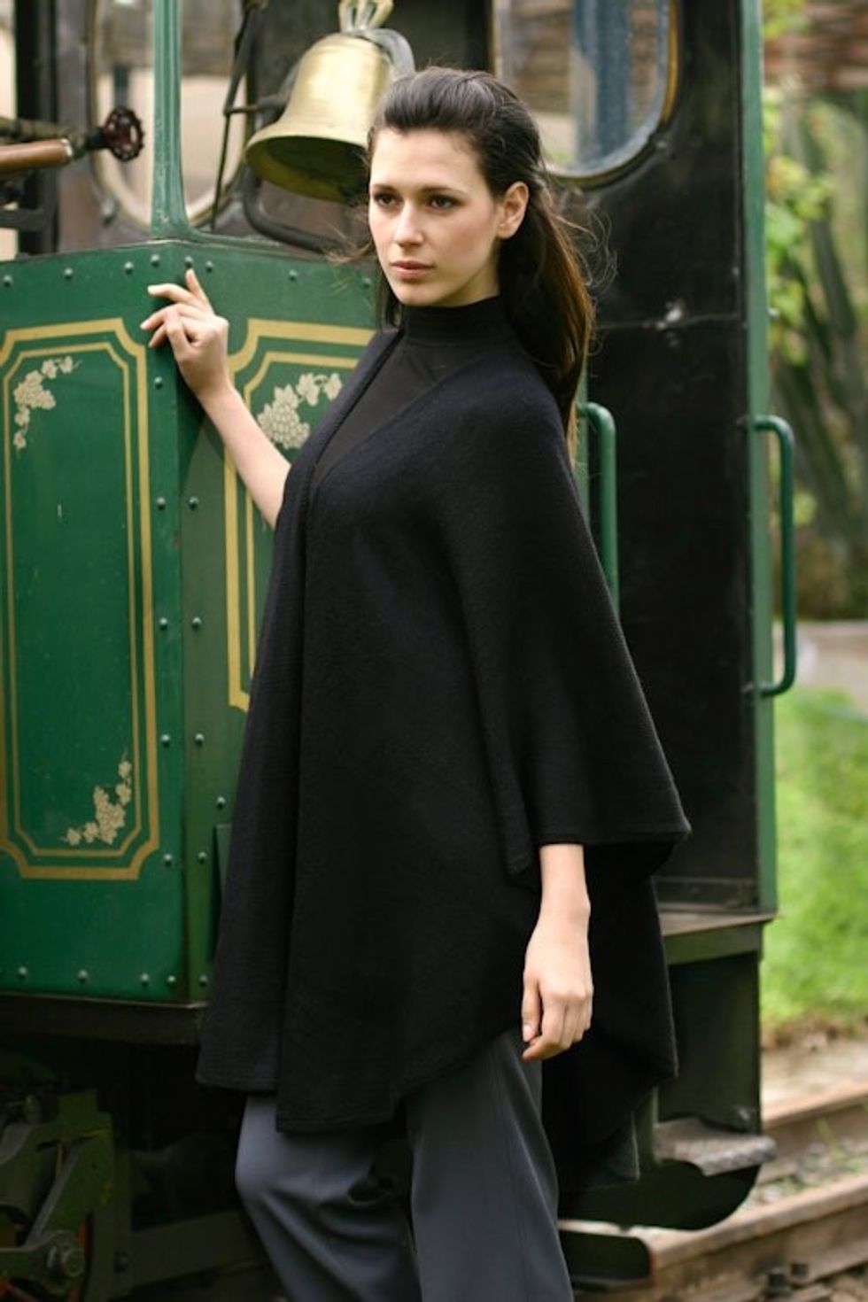 Alpaca Wool Solid Black Wrap Ruana 'Bold Black'