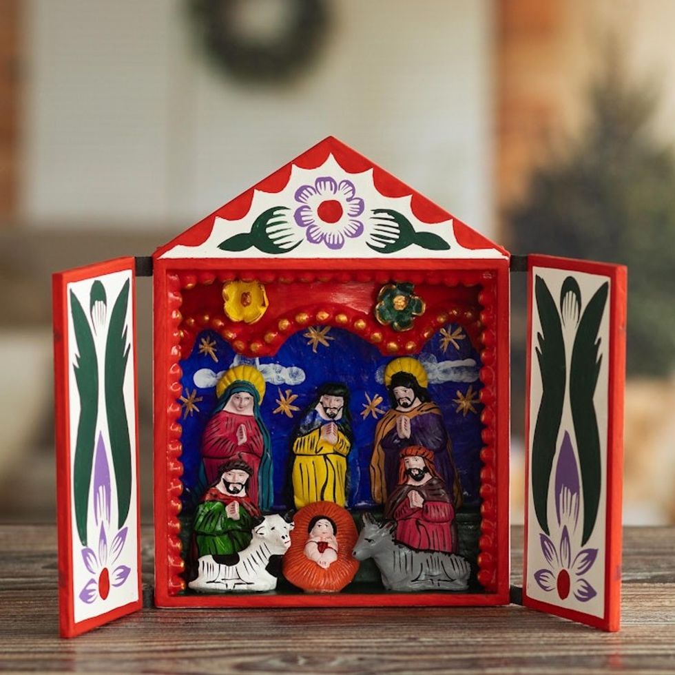 Handmade Ayacucho Ceramic Folk Art Christmas Retablo Diorama 'Holy Family with the Magi'