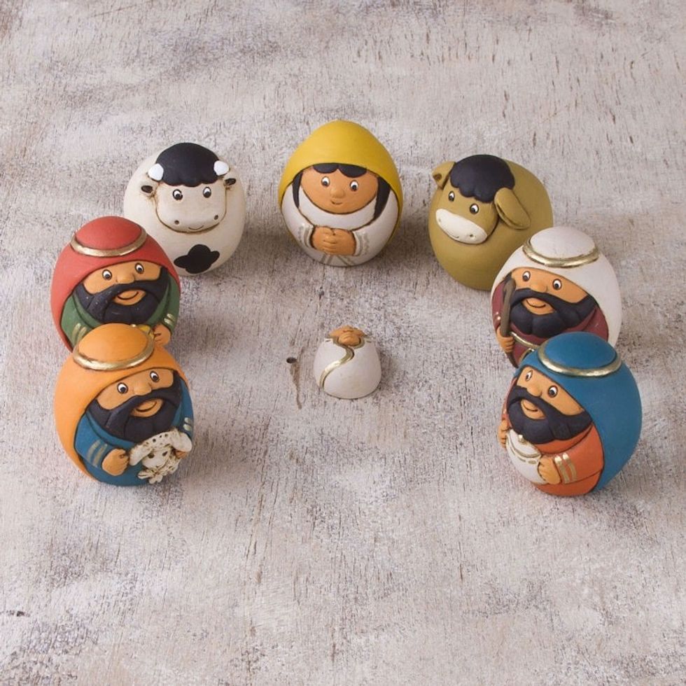 7 Piece Egg-Shaped Diminutive Ceramic Nativity Scene 'Christmas Egg-citement'