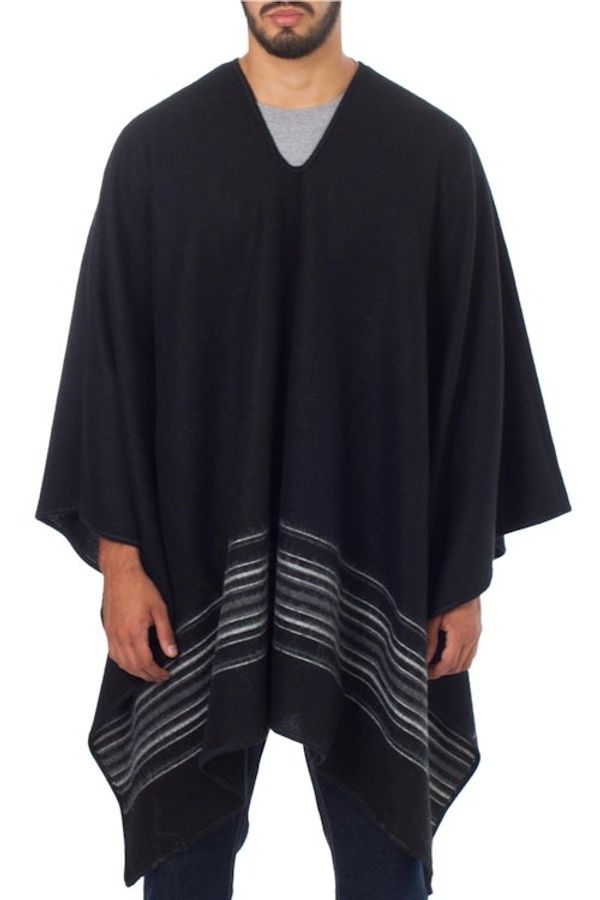 Alternate image for Artisan Crafted V-neck Alpaca Blend Poncho for Men Black Nazca