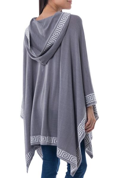 Alternate image for Peruvian Alpaca Wool Patterned Kimono-style Ruana Inca Gray