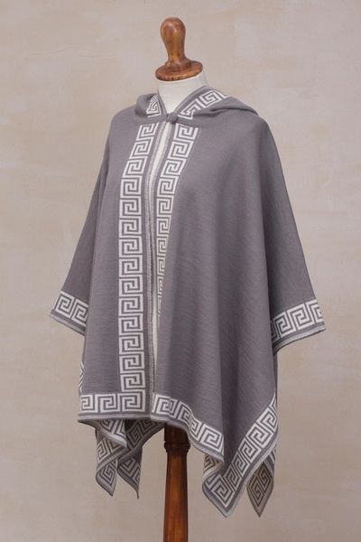 Alternate image for Peruvian Alpaca Wool Patterned Kimono-style Ruana Inca Gray