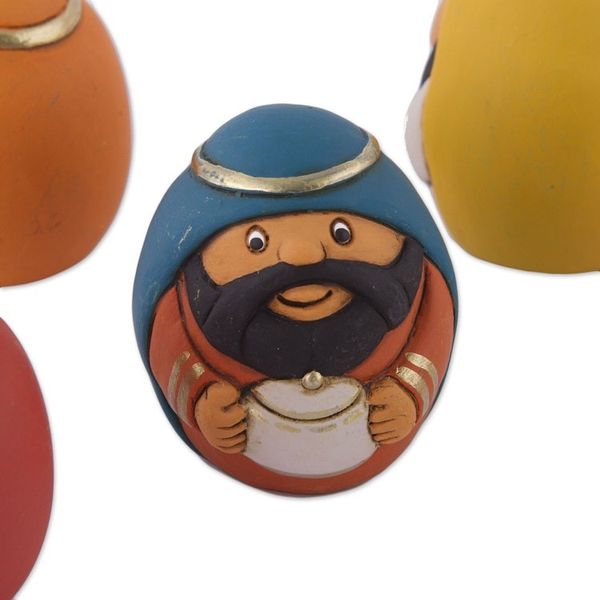 Alternate image for 7 Piece Egg-Shaped Diminutive Ceramic Nativity Scene Christmas Egg-citement