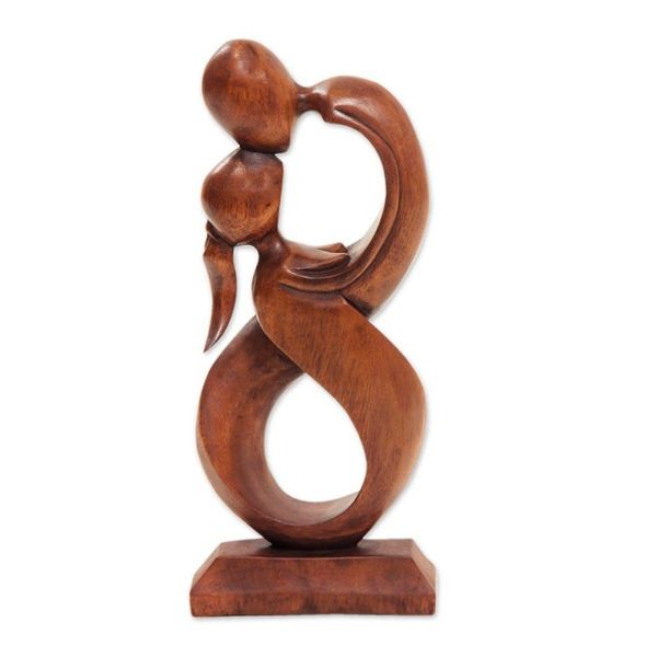 Alternate image for Wood sculpture Kiss Me
