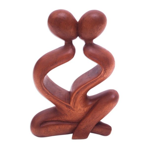 Alternate image for Romantic Wood Sculpture Heartfelt Kiss