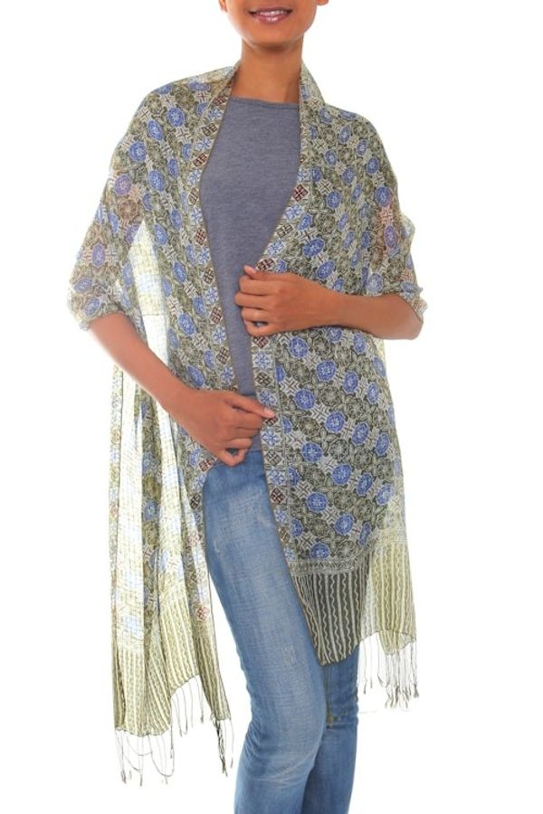 Alternate image for Handcrafted Batik Silk Patterned Shawl Floral Stars