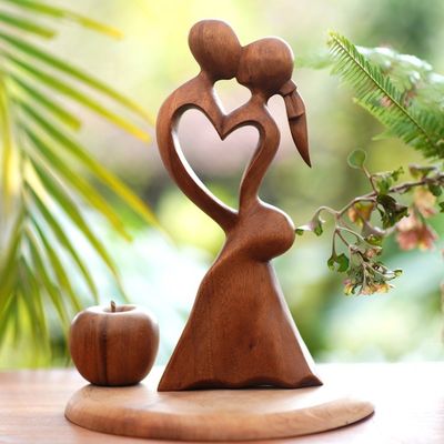 Alternate image for Romantic Wood Sculpture from Indonesia Loves Kiss