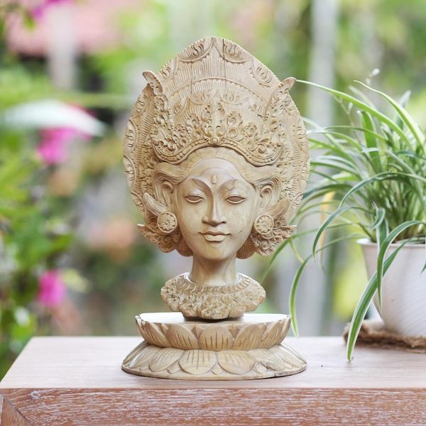 Alternate image for Hand Carved Crocodile Wood Sculpture Payas Agung