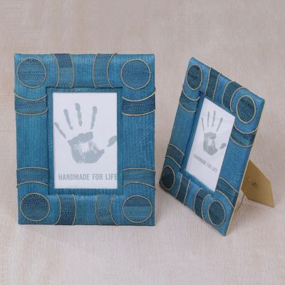Alternate image for 4x6 and 3x5 Indonesian Natural Fiber Photo Frames in Blue Circle of Memories in Blue