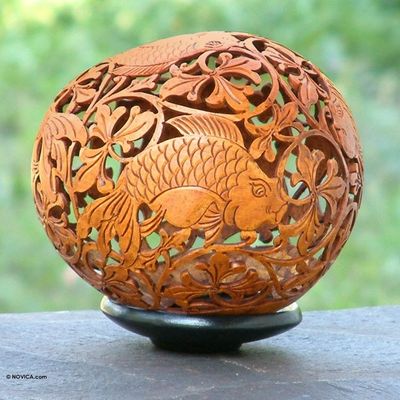 Alternate image for Artisan Crafted Coconut Shell Adventurous Fish
