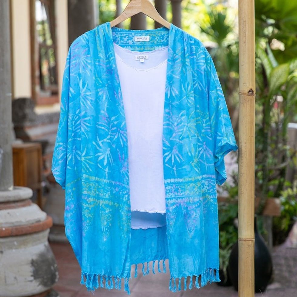 Turquoise Hand Batik Bamboo Leaf Motif Rayon Kimono Jacket 'Under the Palms'