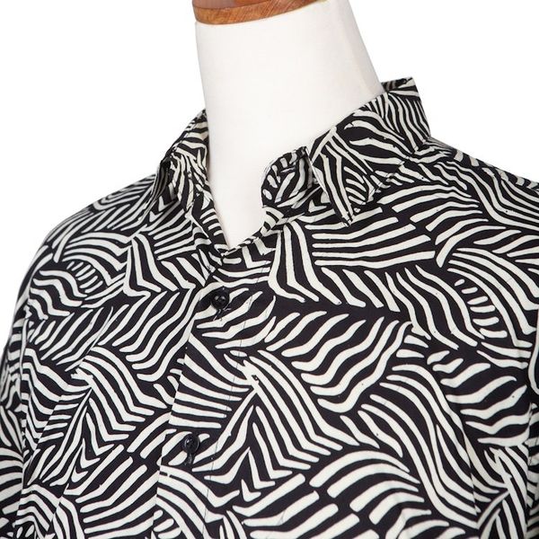 Alternate image for Mens Cotton Batik Button Down Short Sleeve Shirt Bedeg