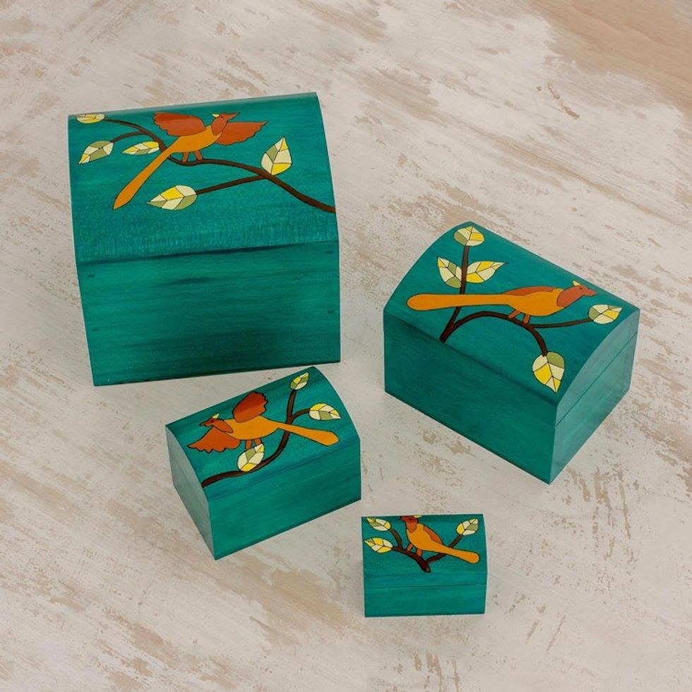 Bird Motifs Pinewood Decorative Boxes in Green 4 'Between Branches'