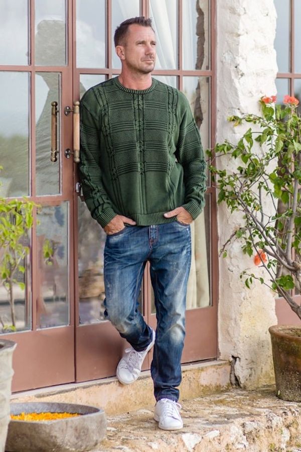 Alternate image for Mens Green Cotton Sweater with a Unique Pattern from India Gallant Green