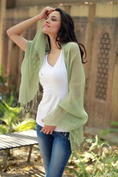 Alternate image for Linen shawl Sheer Moss Green