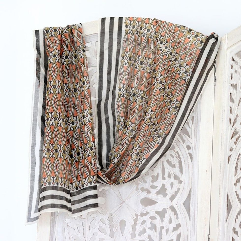 Diamond-Motif Cotton Chanderi Scarf 'Diamond Maze'