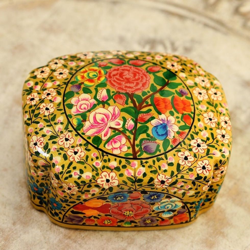 Velvet-Lined Floral Decorative Box 'Kashmir Garland'