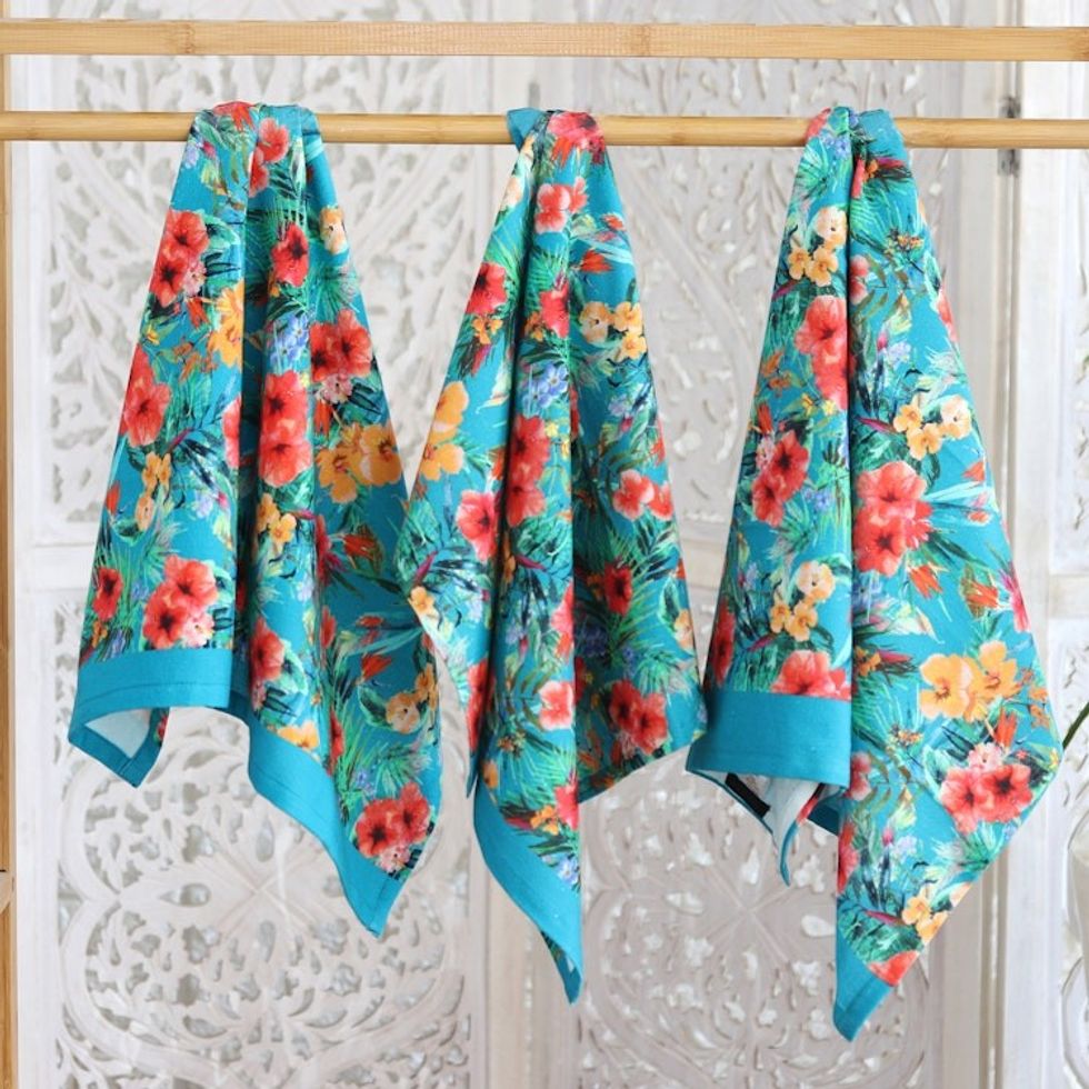 Set of 3 Turquoise Cotton Dish Towels with Floral Motifs 'Floral Affection'