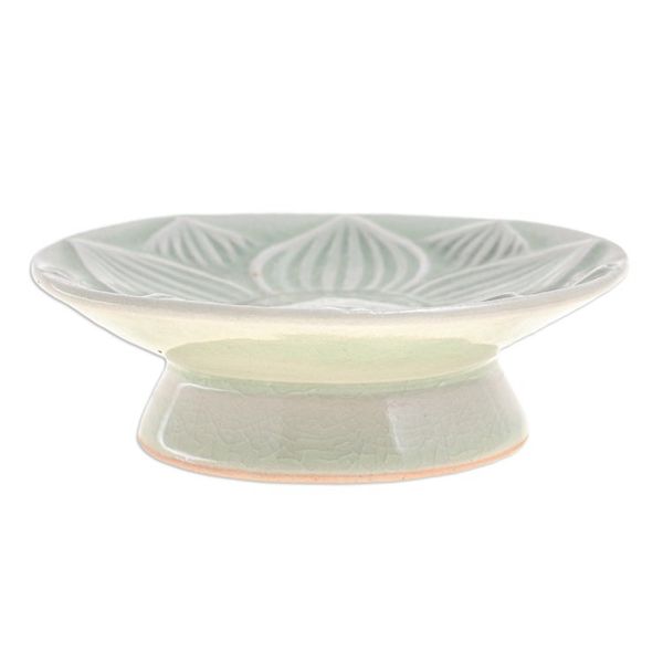 Alternate image for Floral Motif Footed Plate Lanna Lotus
