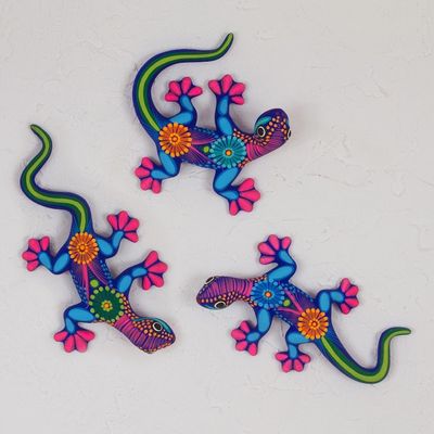 Alternate image for Hand Painted Mexican Ceramic Wall Art Lizards Set of 3 Lizard Fun