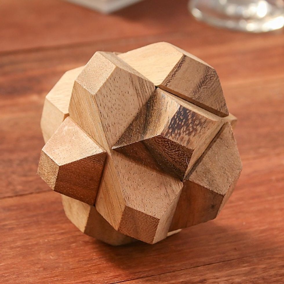 Handcrafted Wood Star-Shaped Puzzle from Thailand 'Star Challenge'