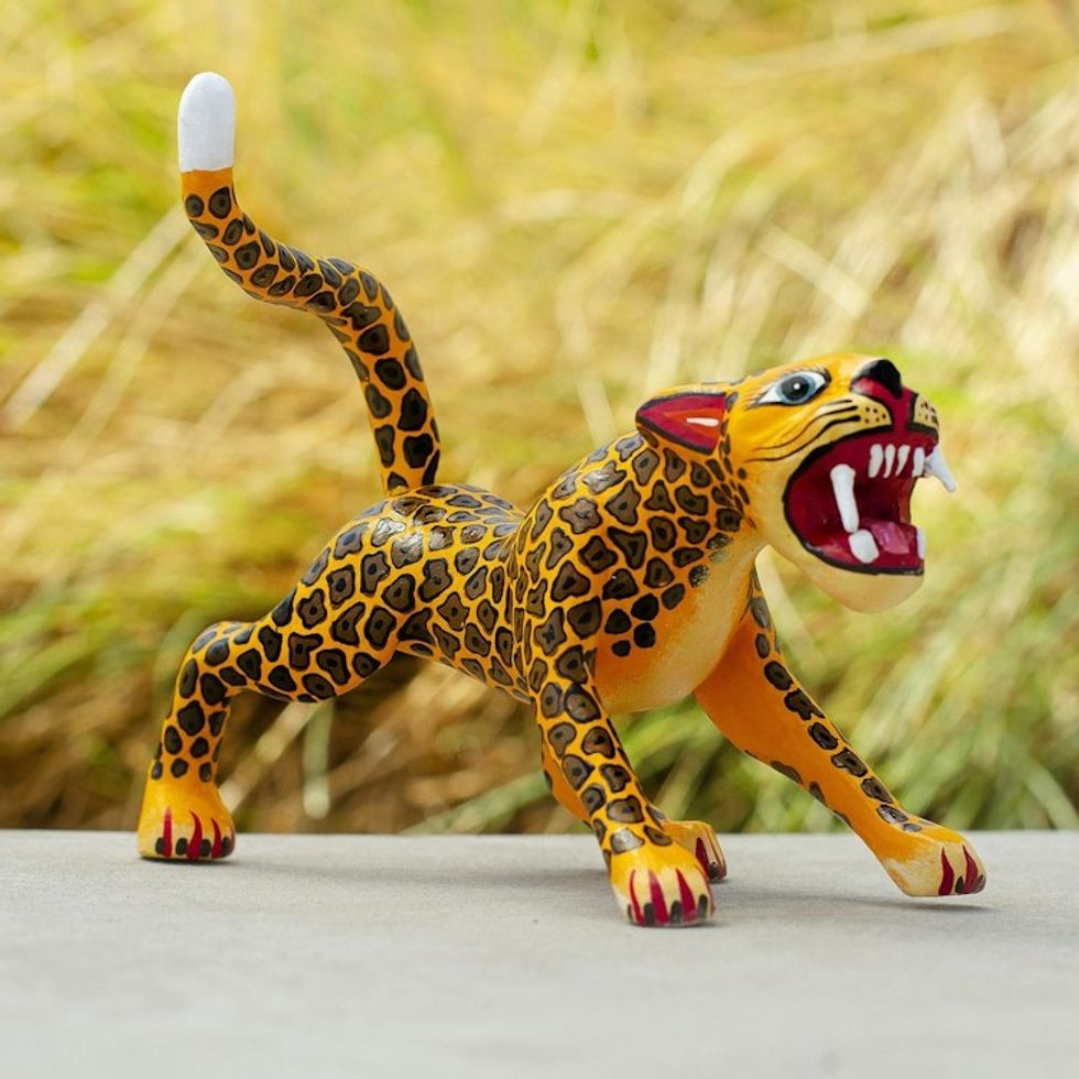 Handmade Wooden Alebrije Statuette 'Fierce Jaguar'