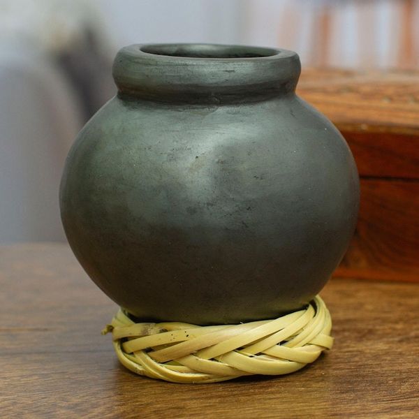 Alternate image for Barro Negro Black Ceramic Decorative Mini Vase Smooth Black