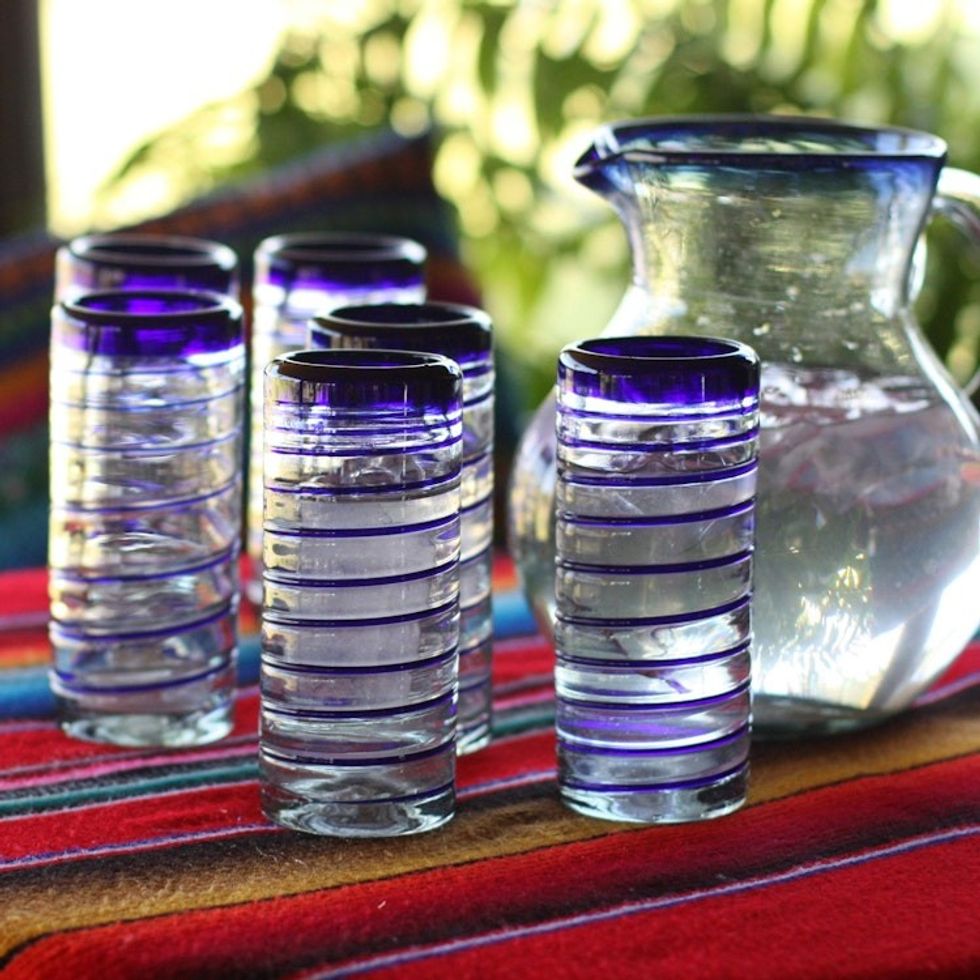 Hand Blown Drinking Glasses Blue Accent Set of 6 'Cobalt Spiral'