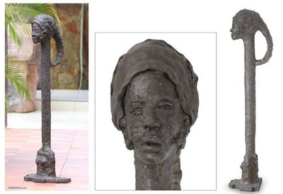 Alternate image for Fiberglass sculpture Ghanaian Queen Mother