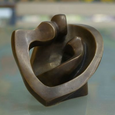 Alternate image for Bronze sculpture Lassos of Love