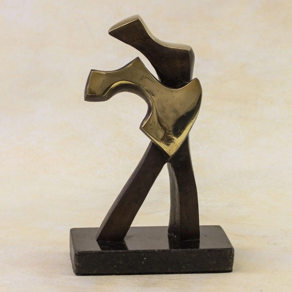 Bronze sculpture 'Dancing'