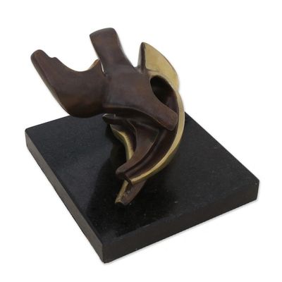 Alternate image for Bronze sculpture Bird