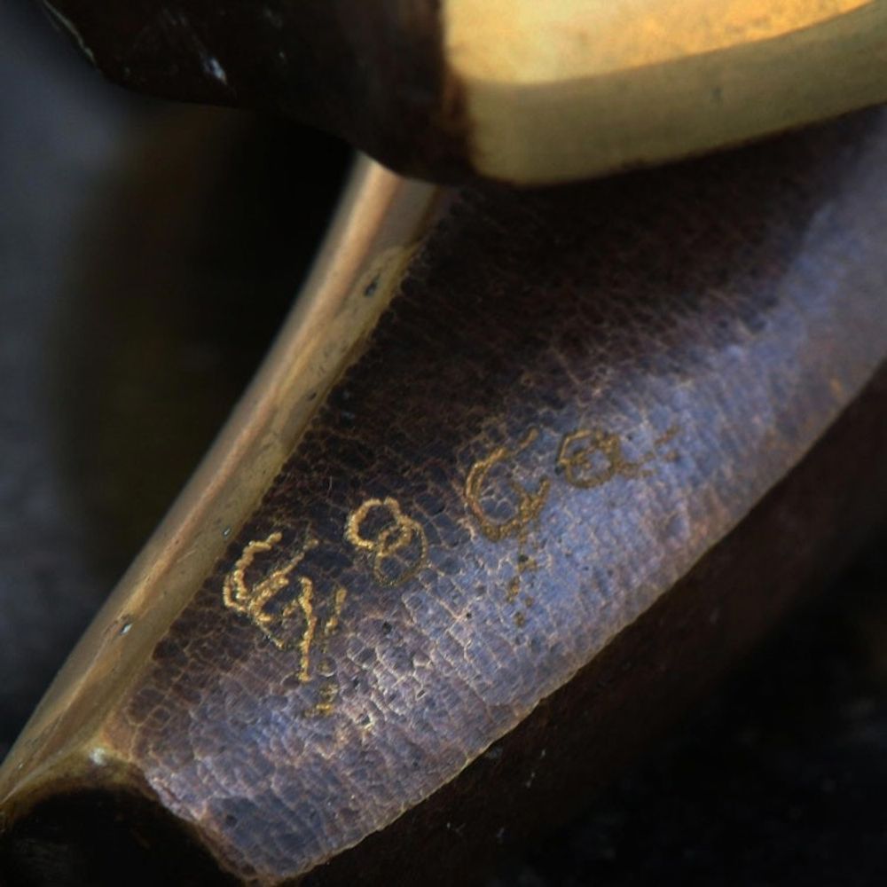 Alternate item image