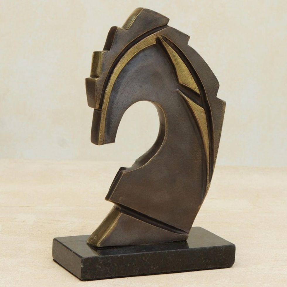 Bronze sculpture 'Champion'