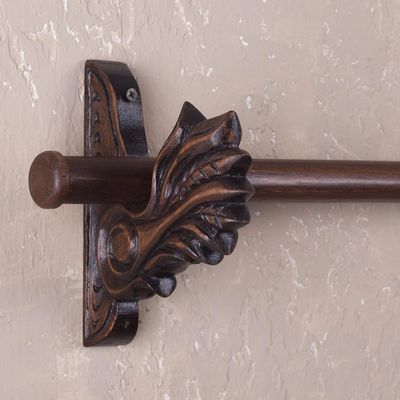 Alternate image for Carved Acanthus Leaf Cedar Wood Tapestry Rod Acanthus