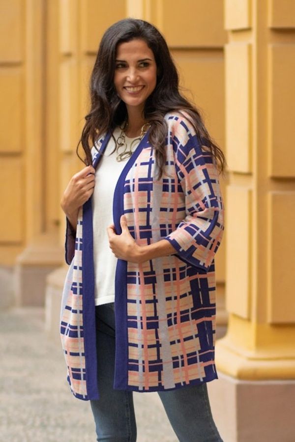 Alternate image for Hand Made Cotton Blend Plaid Knit Kimono Top from Peru Melon Spring