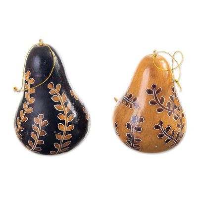 Alternate image for Set of 2 Leafy Painted Brown and Black Dried Gourd Ornaments Natural Homes
