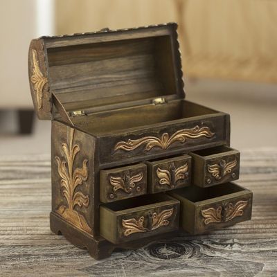 Alternate image for Colonial Hand Tooled Leather Jewelry Box Chest Antique Green