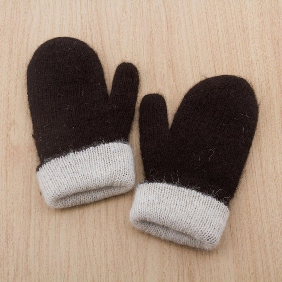 Peruvian Reversible 100 Alpaca Black and Eggshell Mittens 'Striking Contrast'
