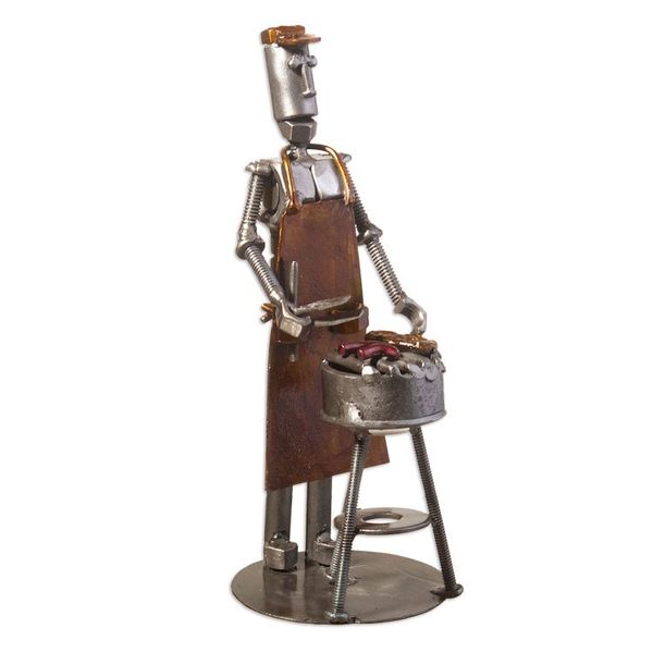 Alternate image for Recycled Metal Sculpture of Man Barbecuing Barbecue Time
