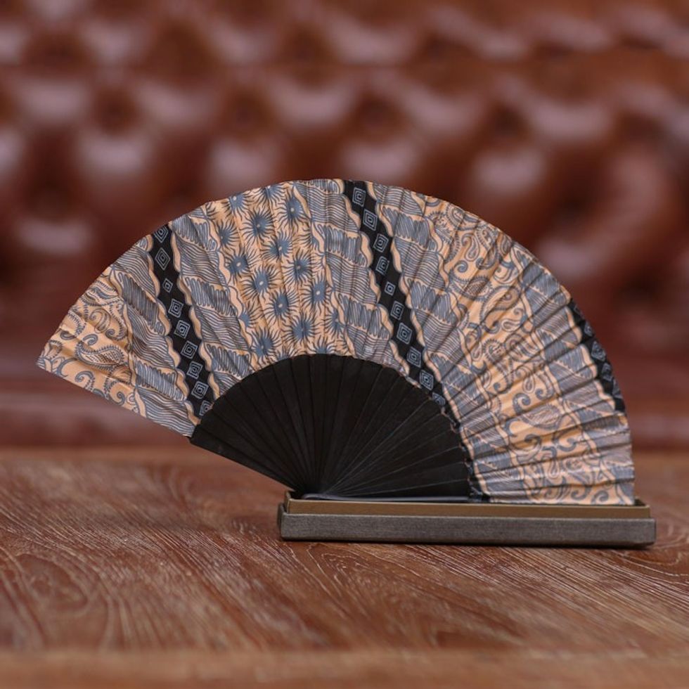 Batik Silk Hand Fan Hand Crafted in Bali 'Banji Black'