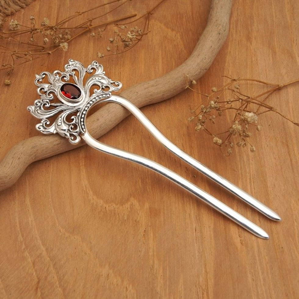 Garnet hairpin 'Tiara'