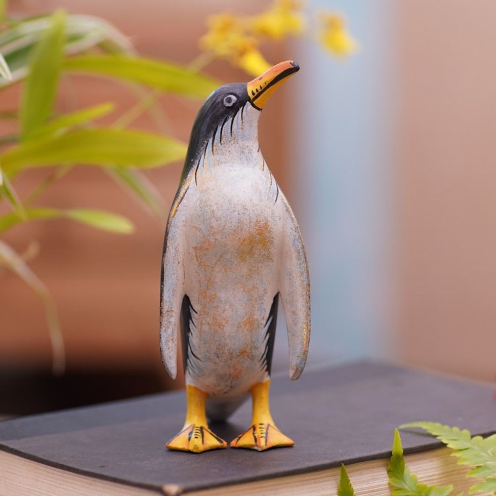 Hand Crafted Jempinis Wood Penguin Statuette 'Friendly Penguin'