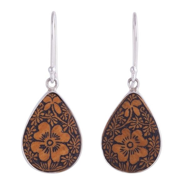 Alternate image for Floral Sterling Silver and Pumpkin Shell Earrings from Peru Margarita Garden